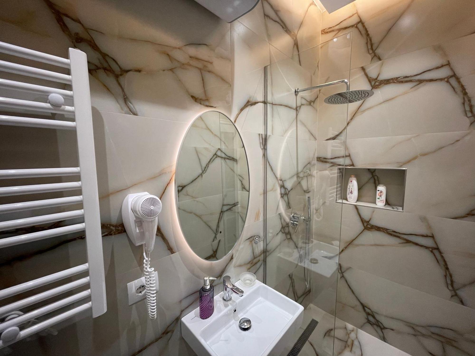 Hotel Vila 15 - Center Τίρανα Εξωτερικό φωτογραφία